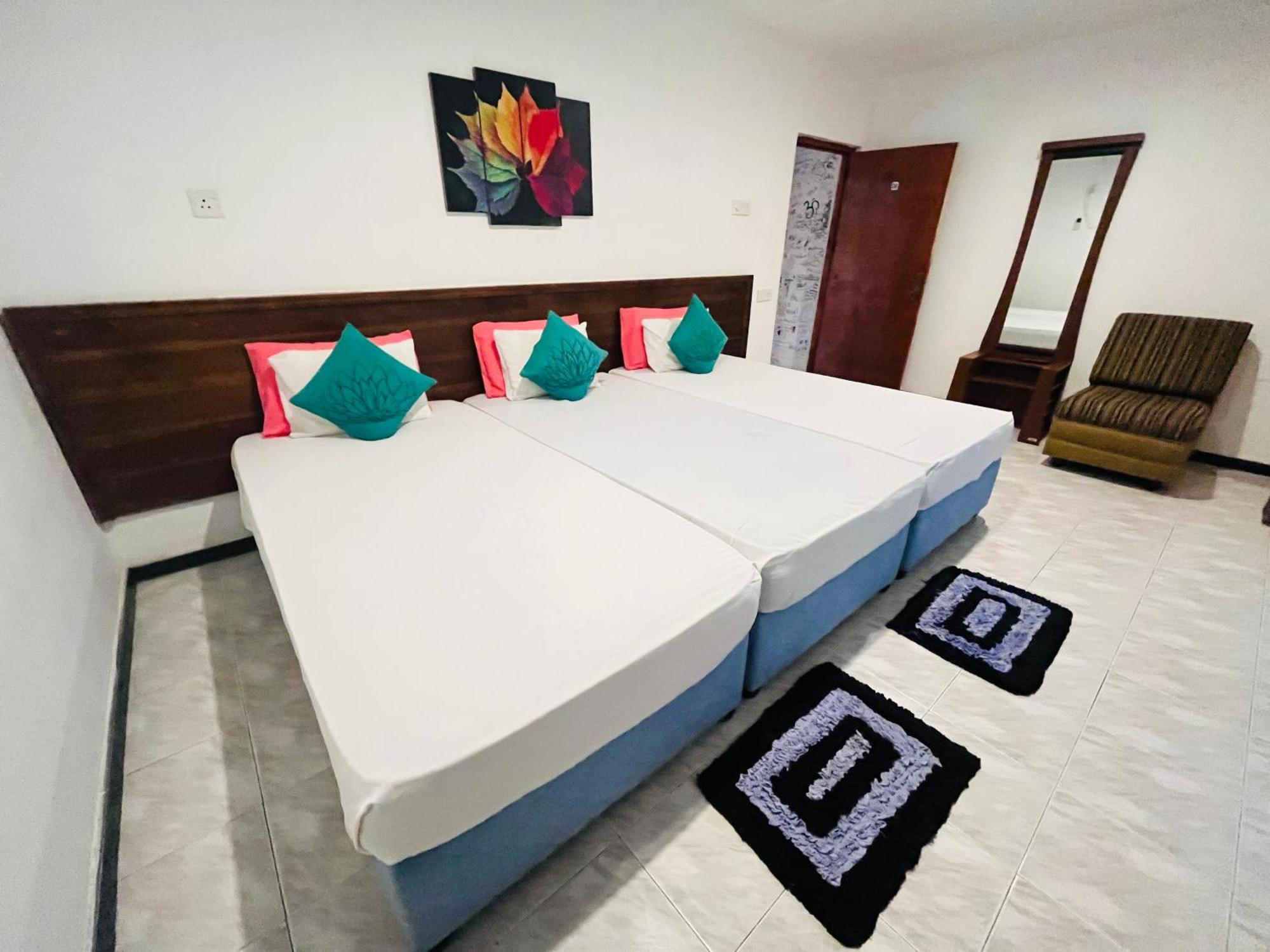 Tishan Holiday Resort Polonnaruwa Rom bilde