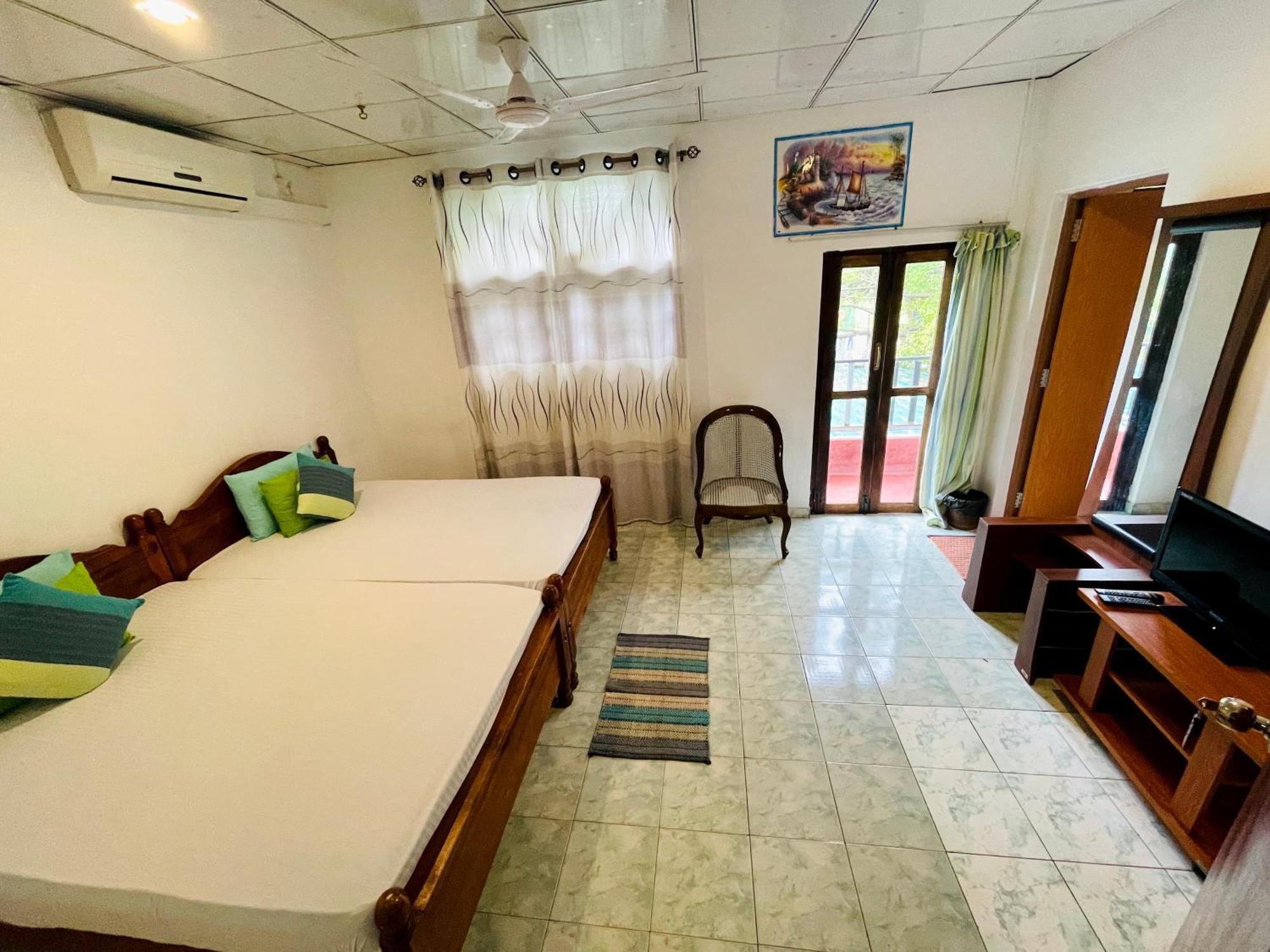 Tishan Holiday Resort Polonnaruwa Rom bilde